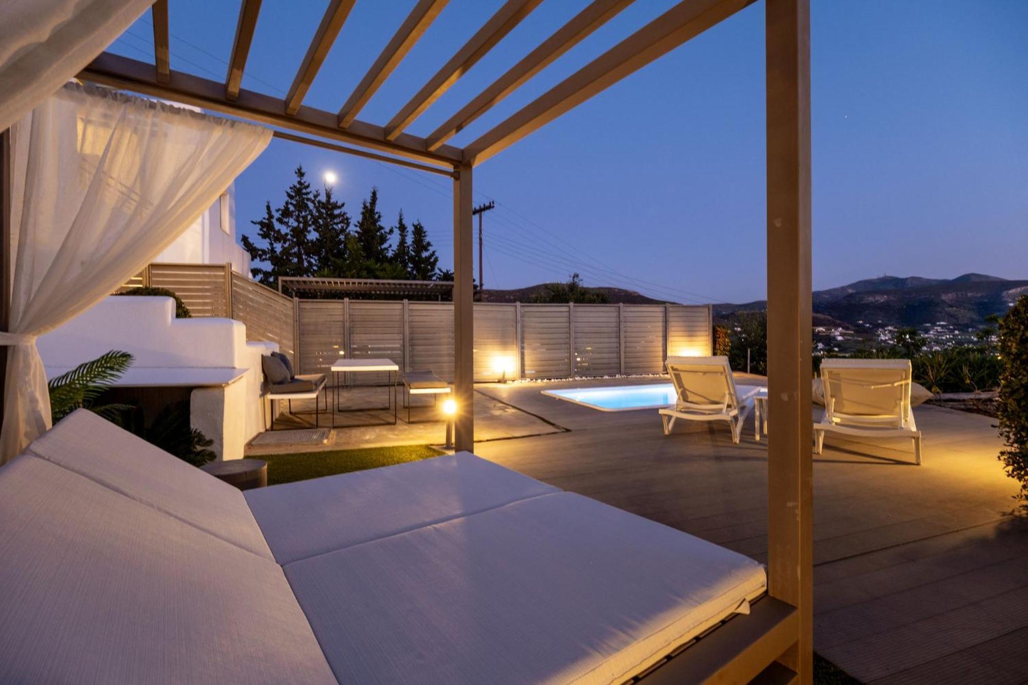 Azzurro Bianco Suites Páros Exterior foto