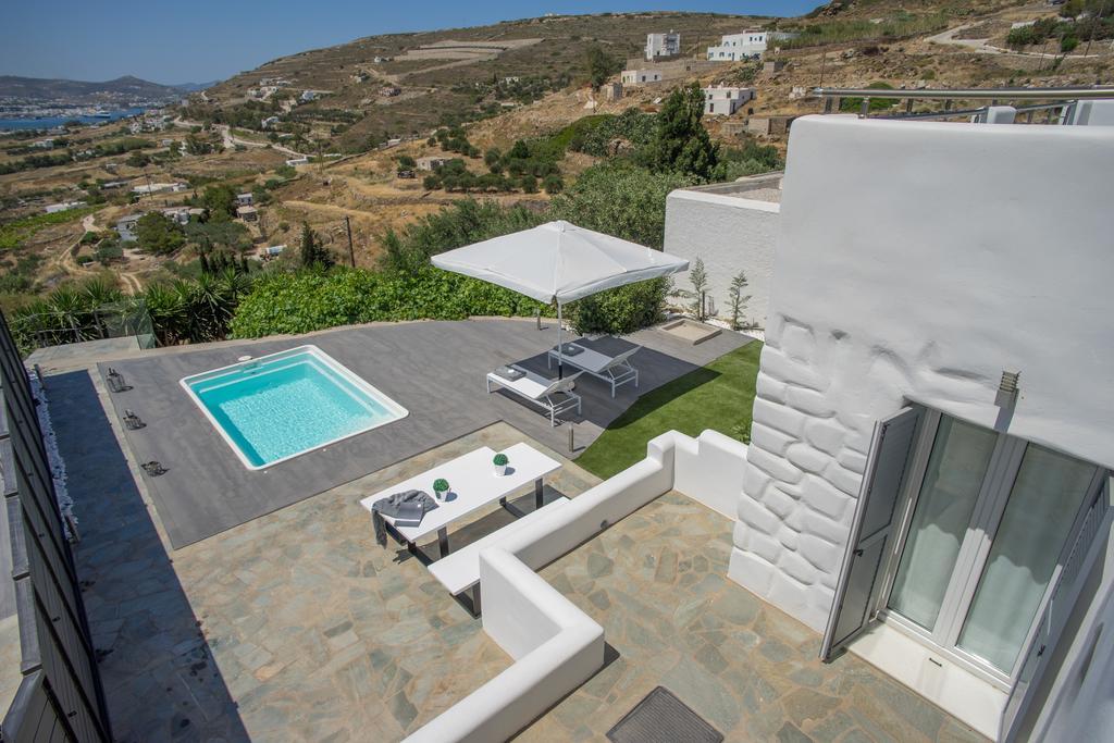 Azzurro Bianco Suites Páros Exterior foto